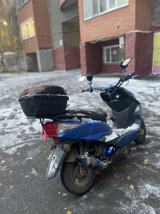 Мопед,скутер М8 стант