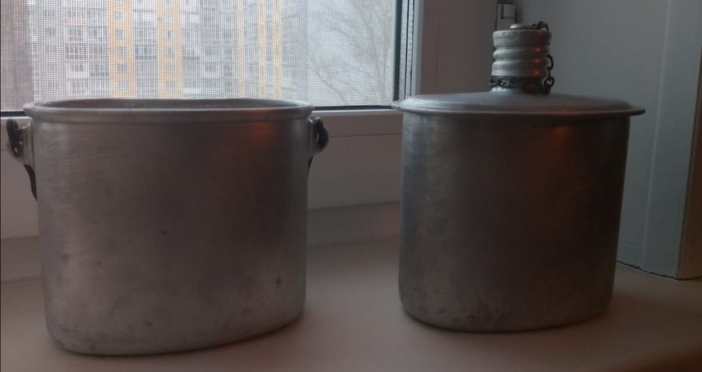 Утюг и телефоны СССР