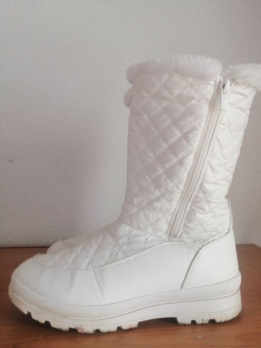 Сапоги  женские белые