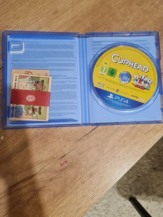 Диск с игрой "Caphead" на приставку ps4