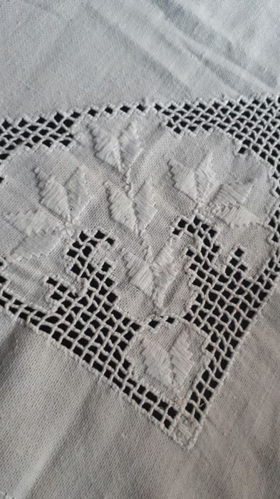 Față de masă 1,50 / 1,50