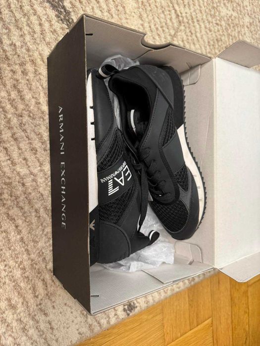 маратонки Armani Exchange