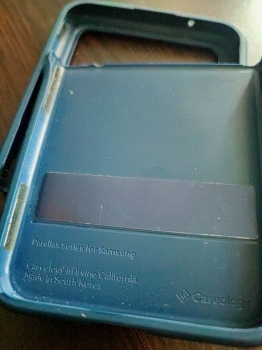 Samsung Flip Z 4 128GB | 8GB