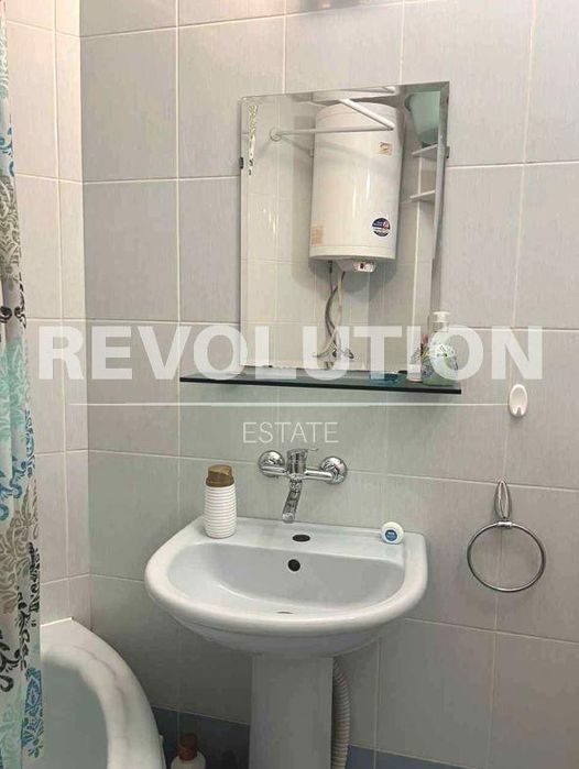 Дава се под наем Двустаен апартамент в Варна, Бриз - 69 кв.м за 500 € - Снимка #6