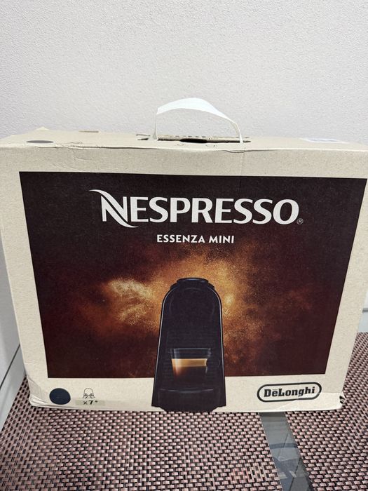 Nespresso Essenza Mini De’Longhi