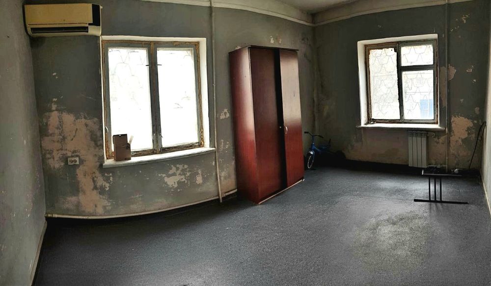 Буз 2 Ялангач эко базар 2/1/4 кирпич 38м²