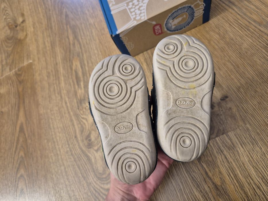 Pantofi DD Step marime 22