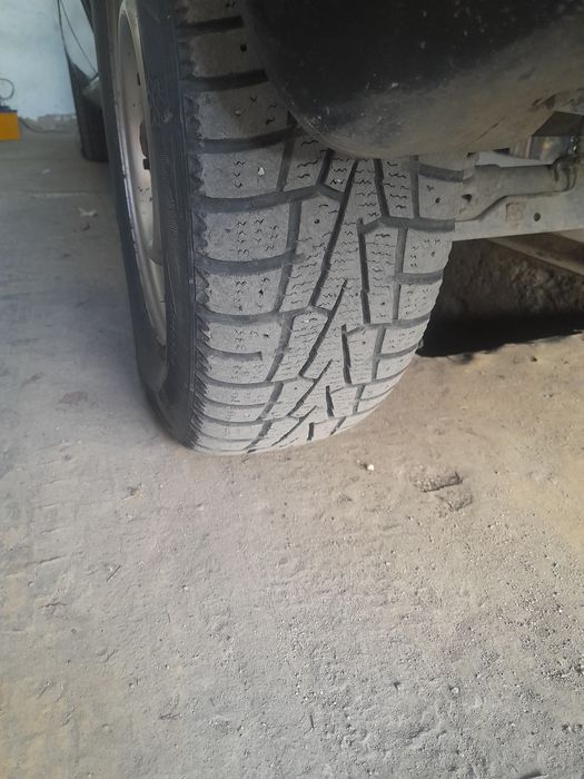 Две шины на лето.