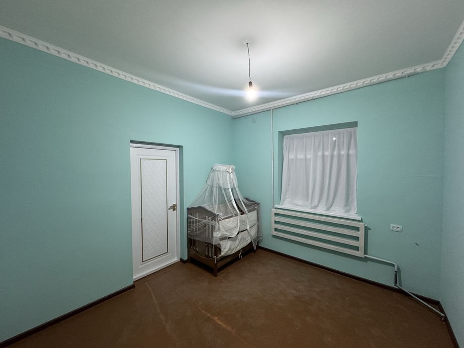 Dustlik MFYda uy sotiladi