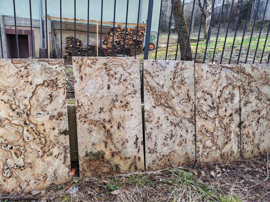 Гланцирниталински гранит от Италия