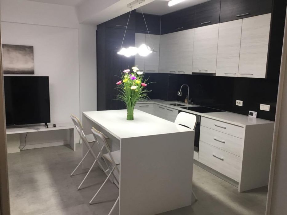 Apartamanet de inchiriat 450€