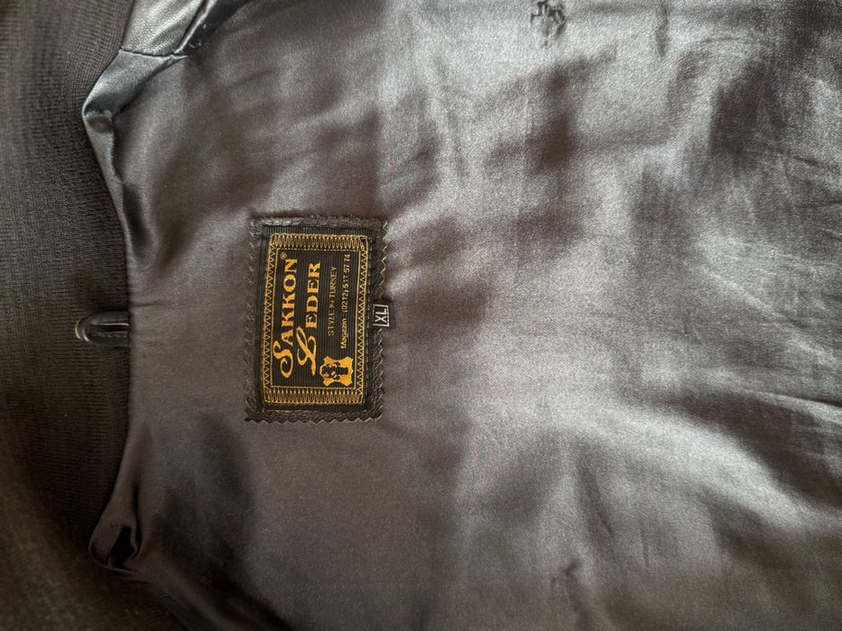 Женская кожаная куртка