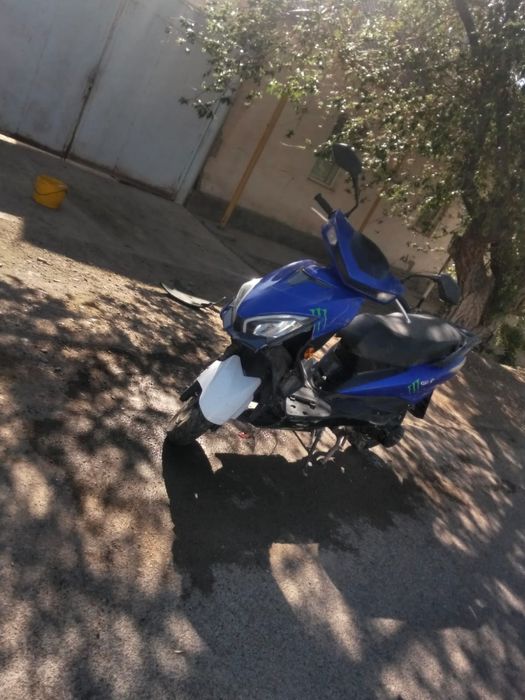 Продам скутер М 10