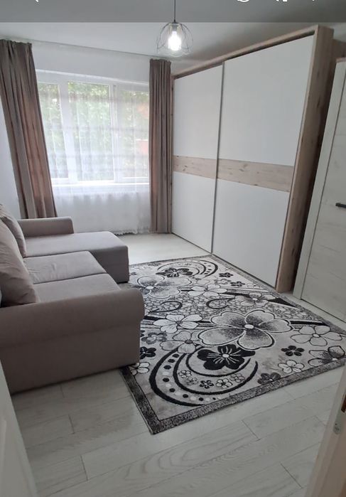 Închiriez apartament Bistrița