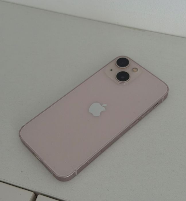 iphone 13 mini roz - Telefoane la preț mic | OLX.ro