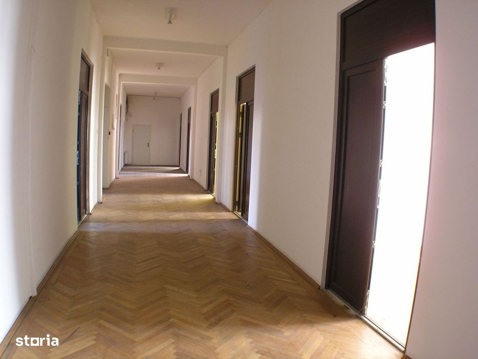 Spațiu comercial - Kogalniceanu 395 mp