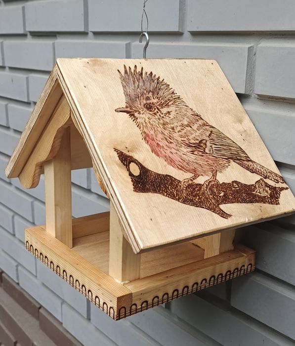 Кормушка для птиц