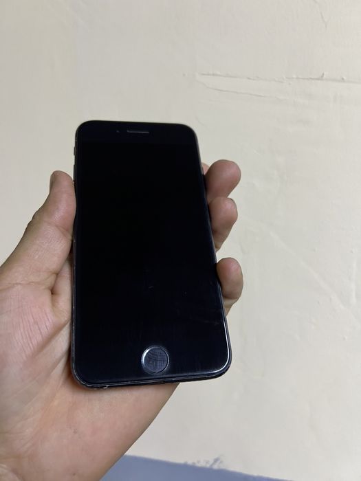 Iphone 7 sotiladi srochni