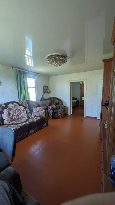 Продам дом не далеко от города