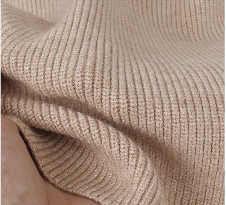 Продам женский пуловер