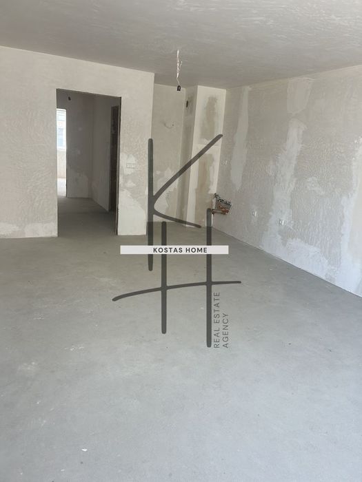 Продава се Двустаен апартамент в Варна, Възраждане 1 - 112 кв.м за 1450 €/кв.м - Снимка #3