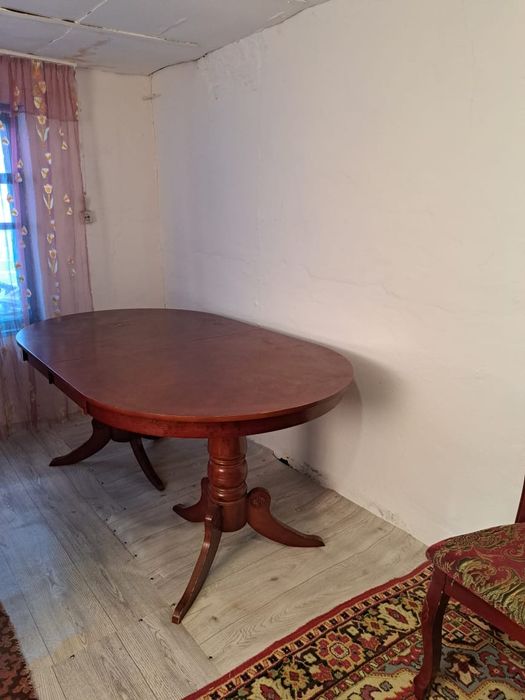 Продам стол со стульями