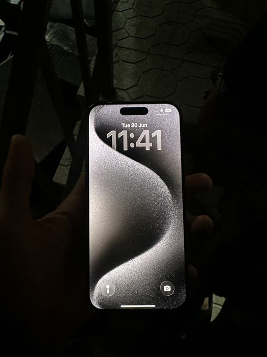 Продам Apple Ihone 15 pro