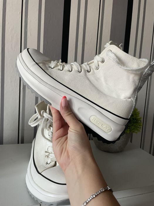 Сникърси REPLAY