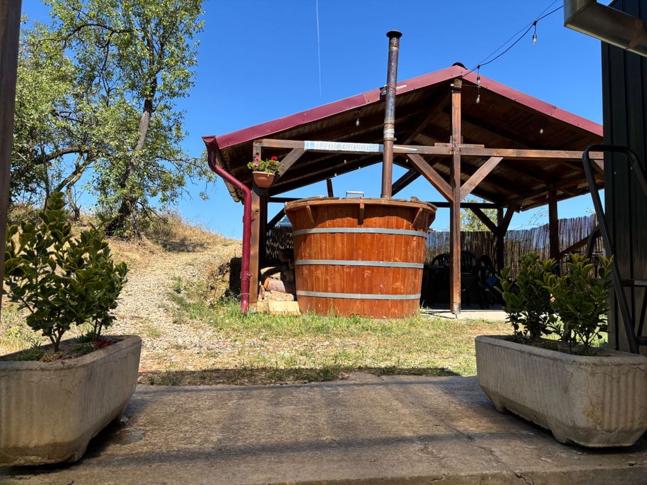 Cabana de inchiriat cu ciubar inclus, zona Oradea