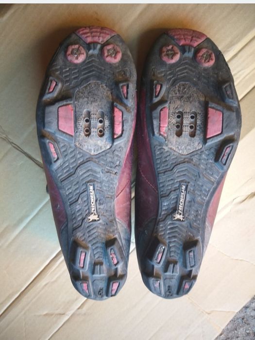 Екип за колоездене, джърси и шпайкове