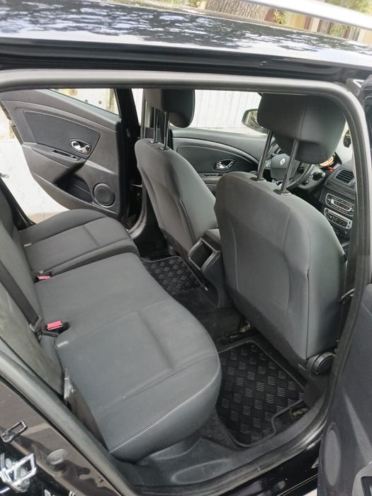 Renault Megane face lift 6+1