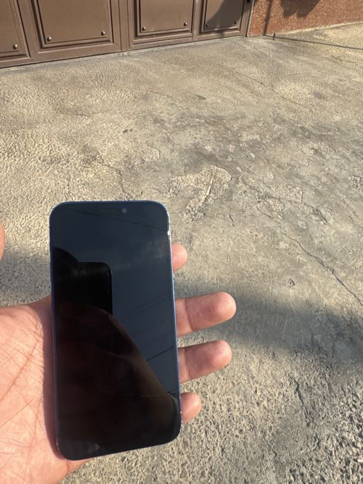 Iphone 12 mini 100$