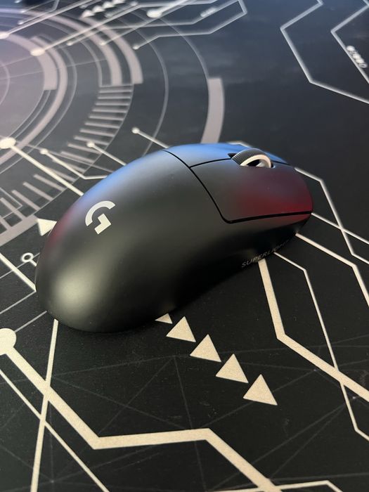 Vand mouse Logitech G Pro X Superlight