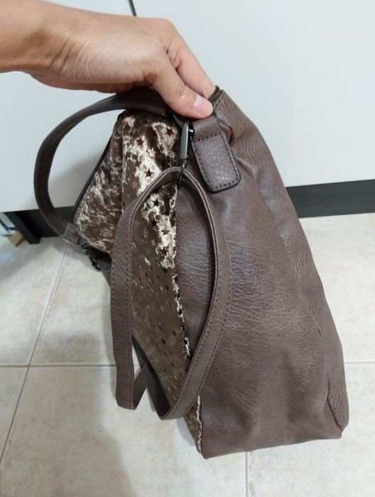 Голяма дамска чанта