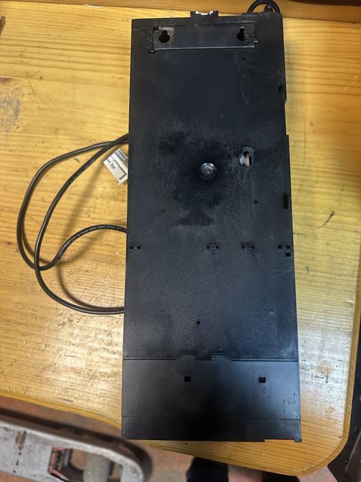 Продавам монетник NRI G46