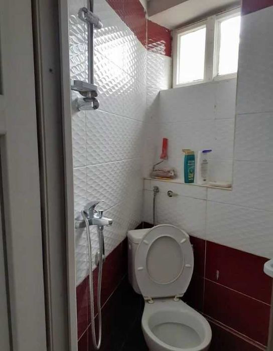 Дава се под наем Едностаен апартамент в Бургас, Център - 35 кв.м за 75 € - Снимка #5