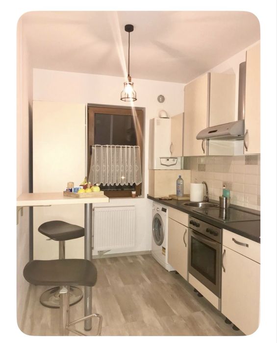 Inchiriez studio TORONTALULUI, loc de parcare inclus