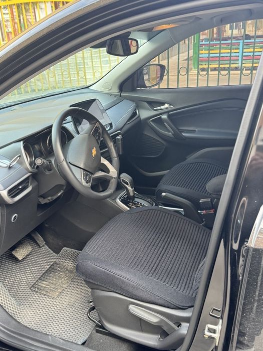 Трекер 2 СРОЧНА сотилади. Узим салондан олиб чикиб минганман.