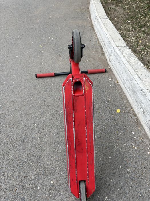 Продам трюковой самокат «FUN4U CHILLI PRO FIRE REAPER»