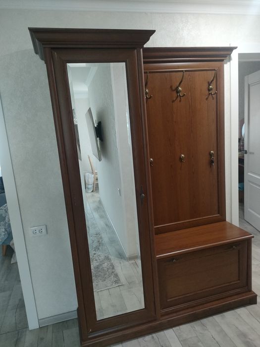 Прохожий гарнитур