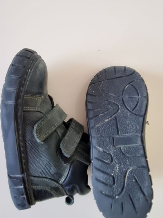 Детские осенние ботинки