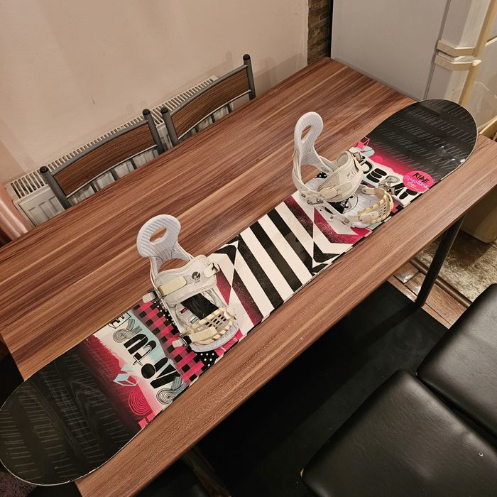 Placa Snowboard Ride Rapture 151 cu legaturi Ride M