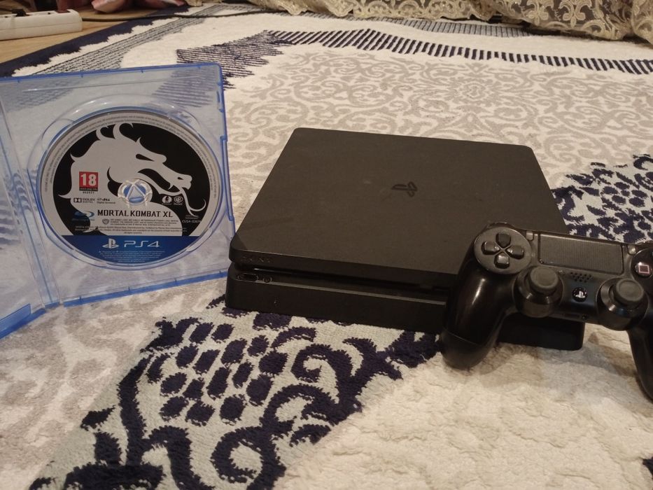 Playstation 4 slim 1tb