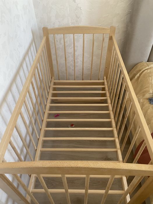 Продам кровать