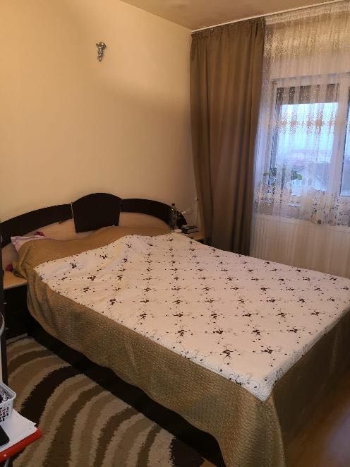 Apartament de închiriat