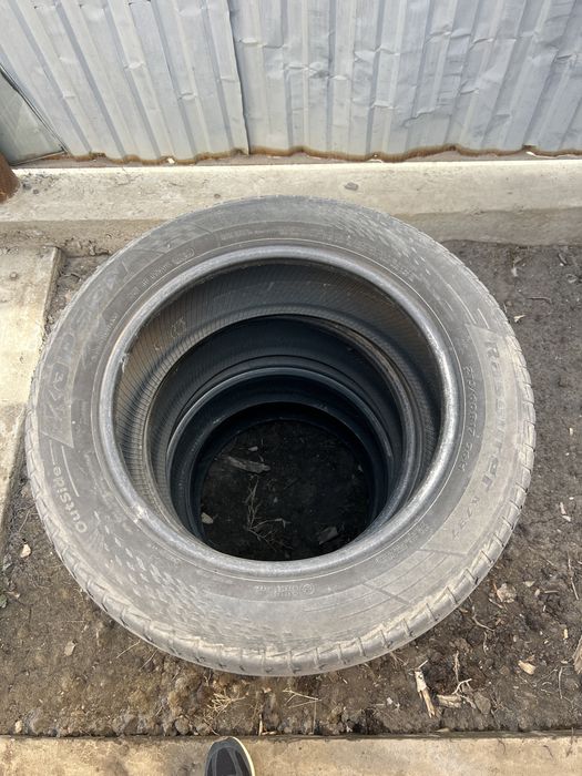 Покрышка 215/60/17