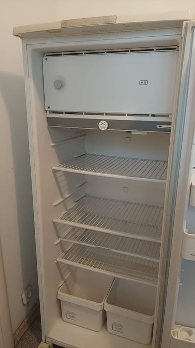 Продам холодильник Бирюса