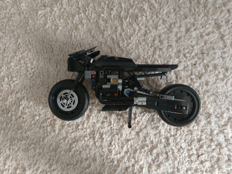 Motocicleta lego tehnic Batman