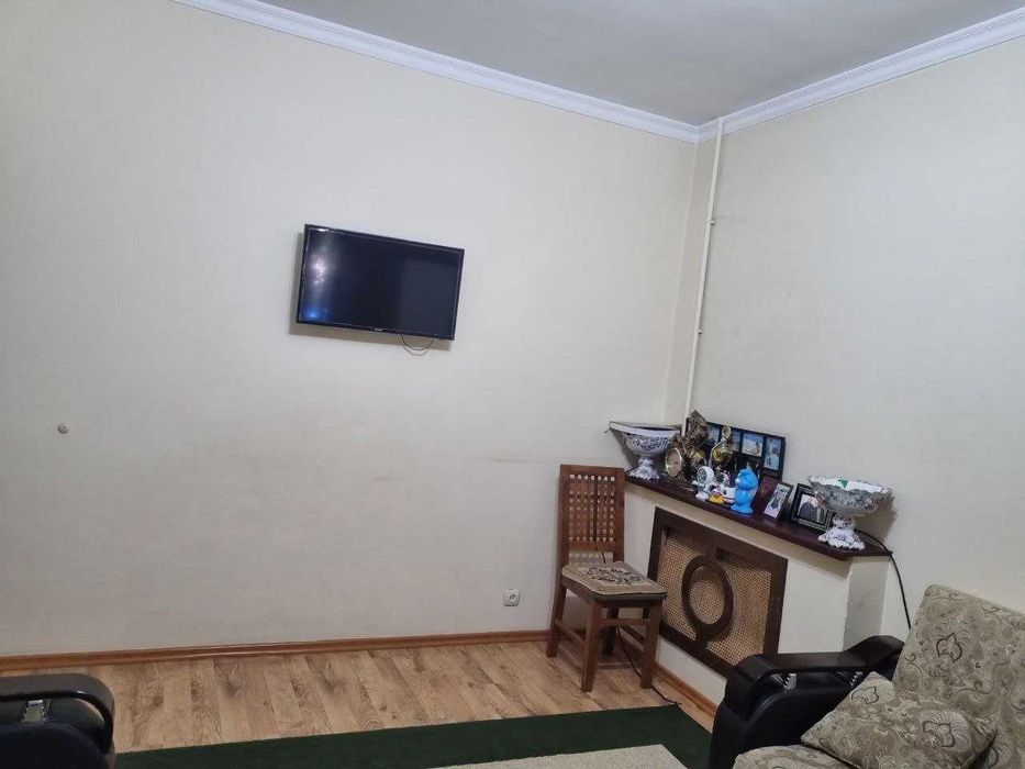 2х комнатная квартира, 1-й этаж