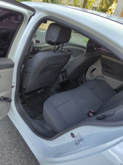 RENAULT Fluence 2011 — imagine 5